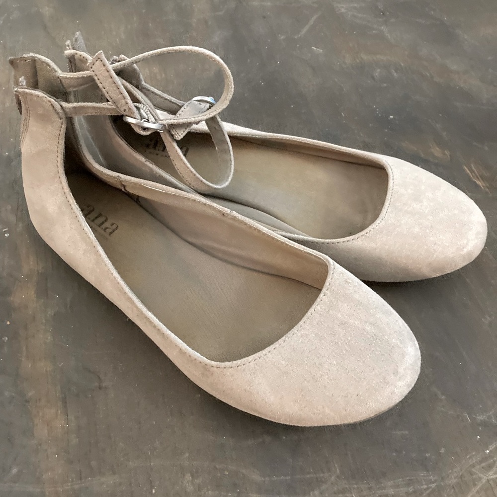 Beige Easy-on a.n.a. flats with ankle strap